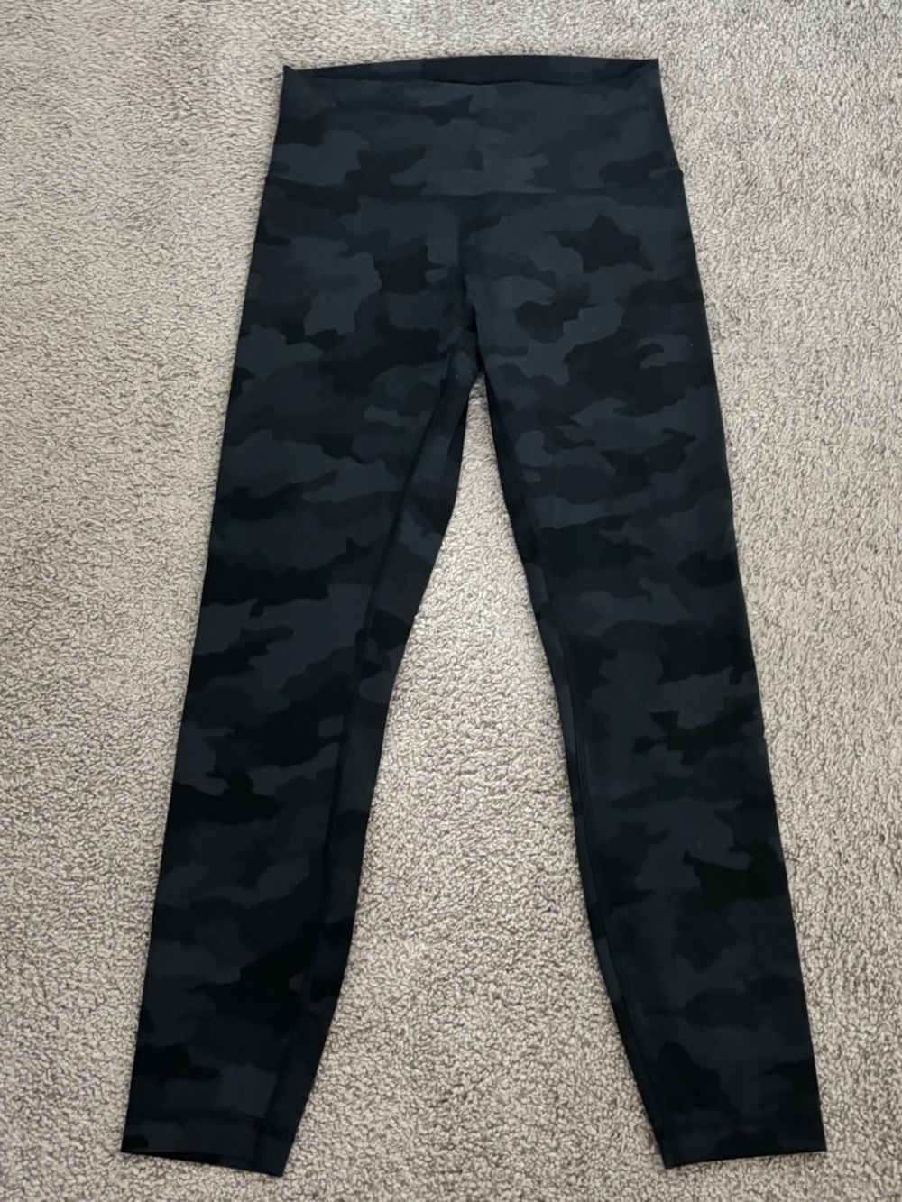 Lululemon Wunder Train high rise tight 25”